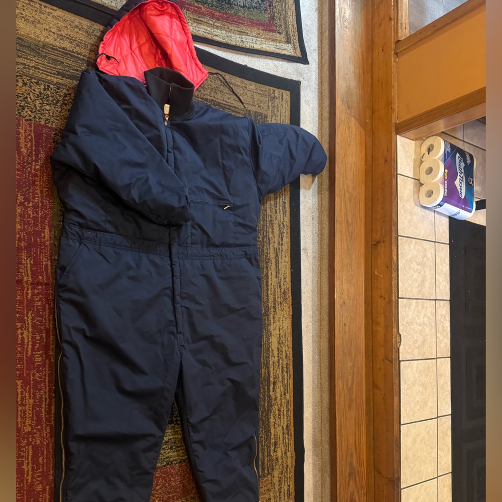 Men's navy blue snow suit